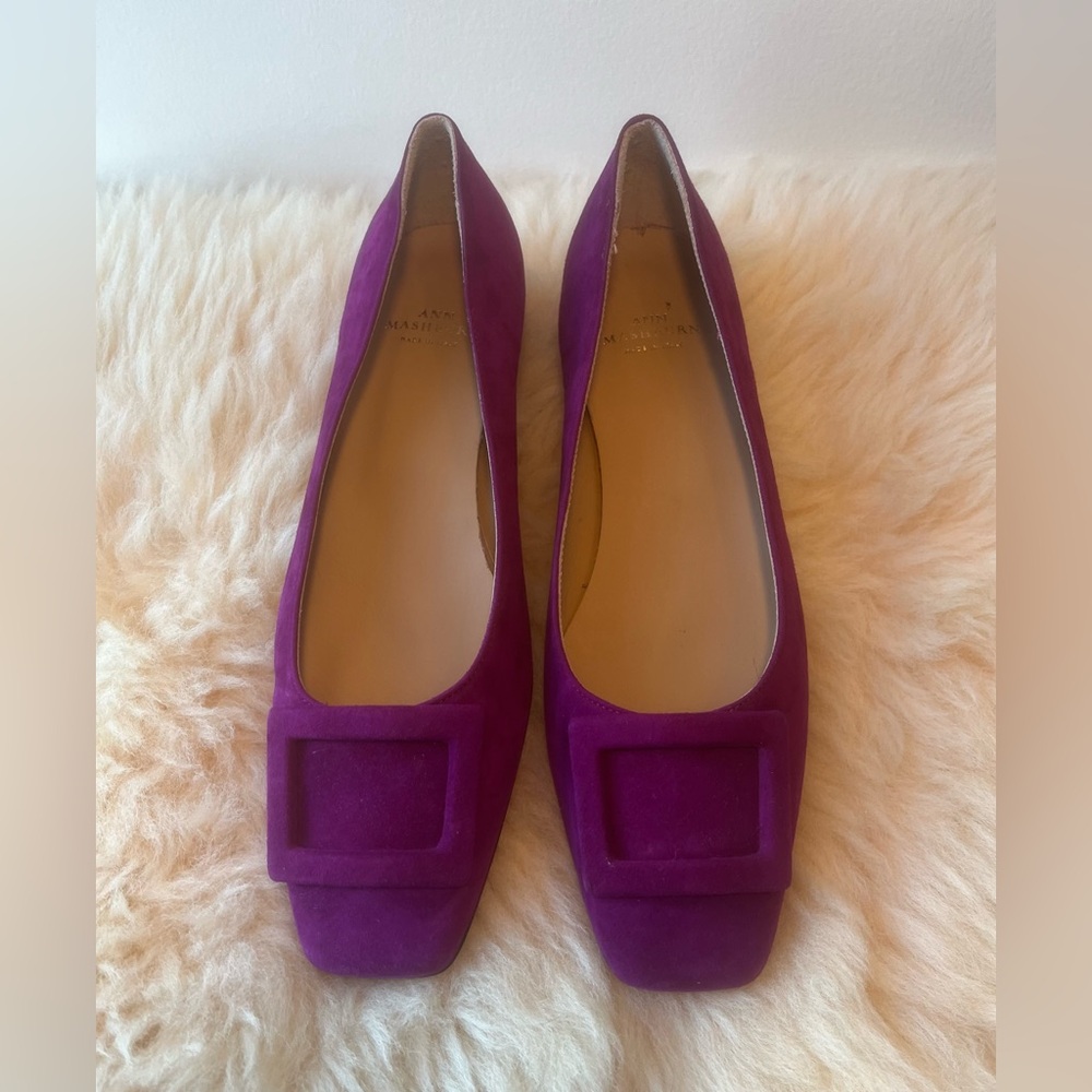 Ann Mashburn Suede Buckle Shoes in Purple Size 38